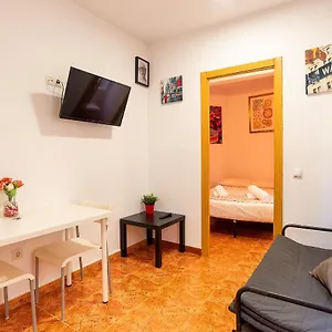 Soho Citycenter, Young People Only Apartment Málaga